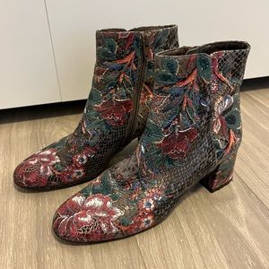 EUC AGL Italian Leather Block Heel Boots Floral Snake Print Size 37